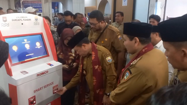 Pemprov Jambi Percepat Layanan Adminduk di Sarolangun dengan Anjungan Dukcapil Mandiri ROBICO